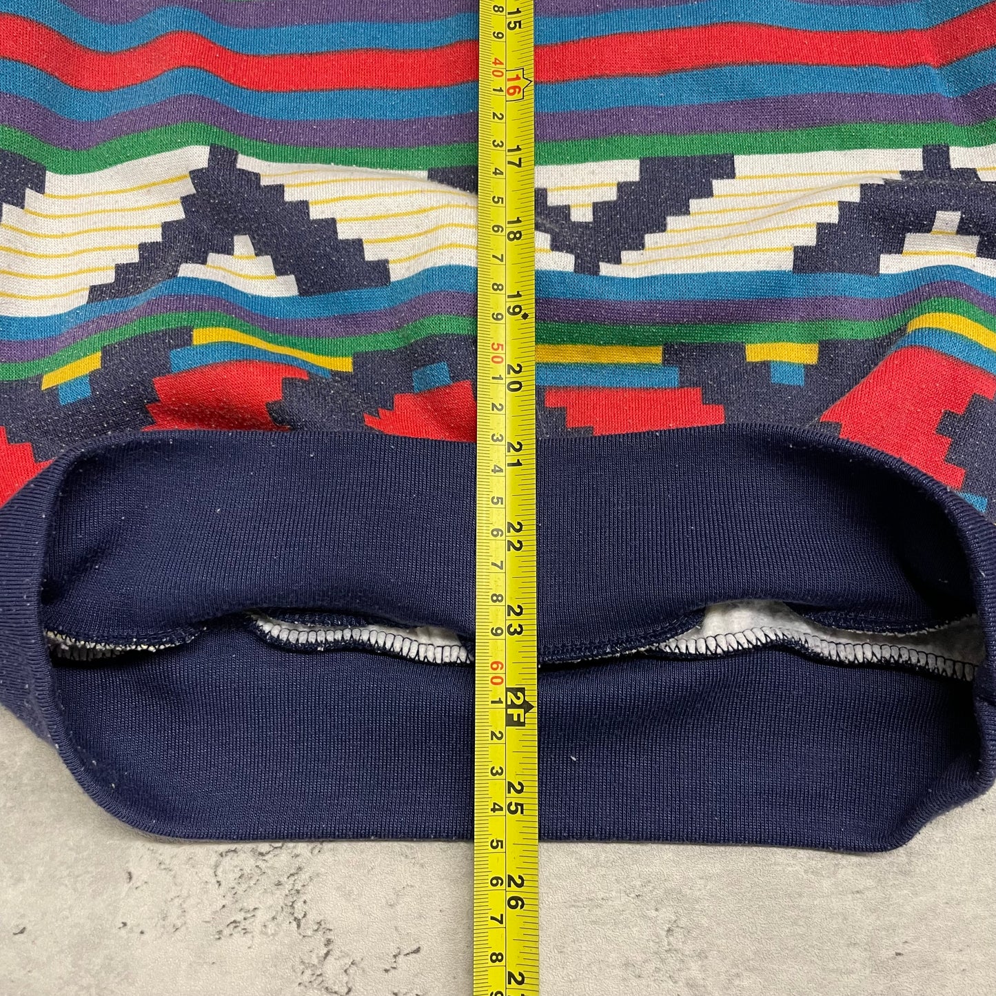 90s Aztec Crewneck Size M
