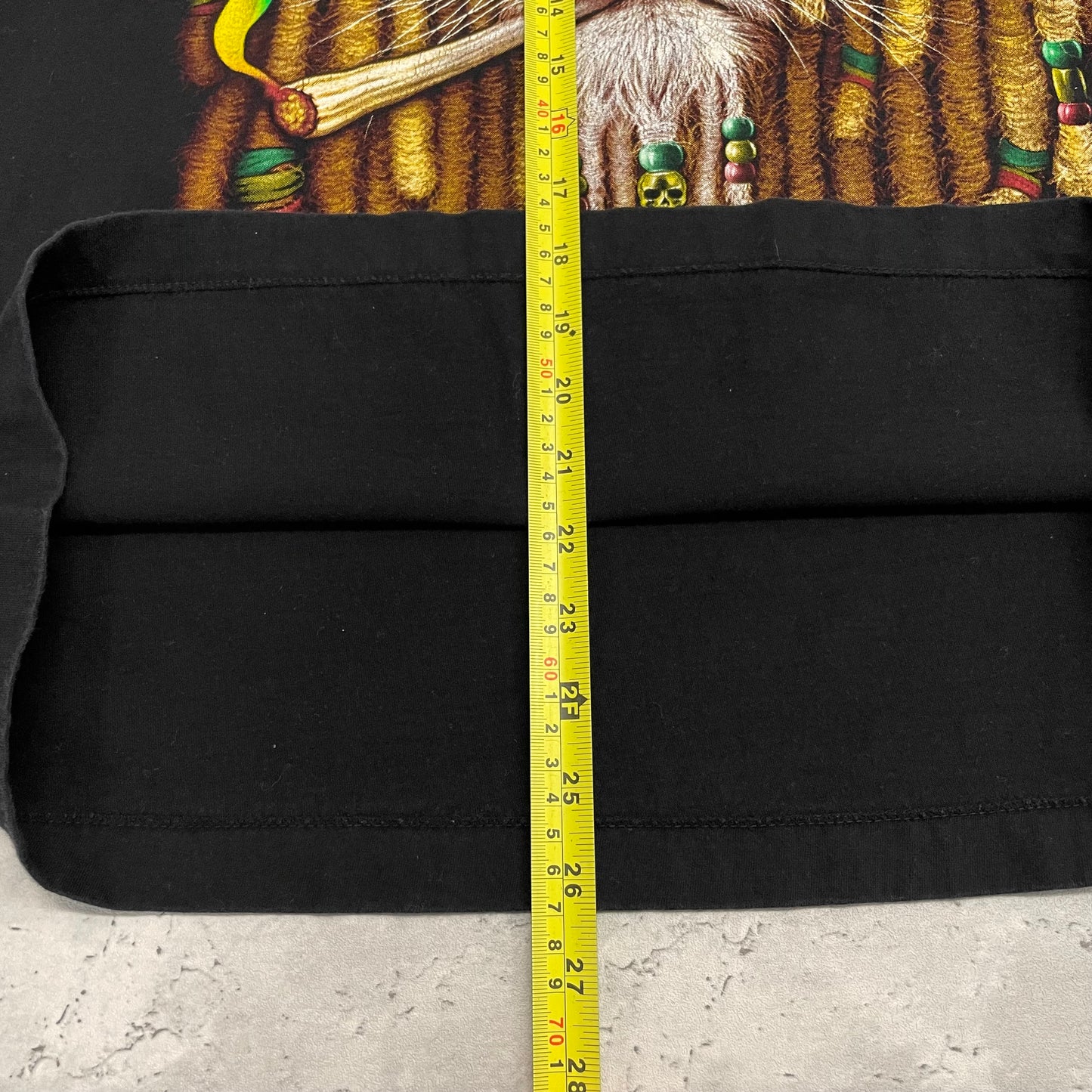 00s Rastafarian Lion T-Shirt Size L
