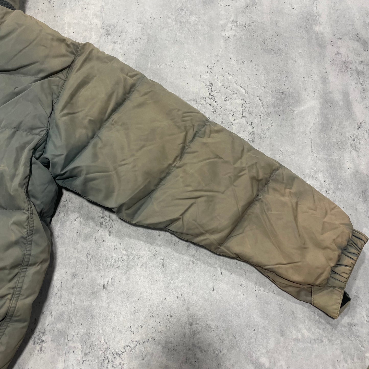 Vintage 00s Gap Faded Puffer Jacket Size XS