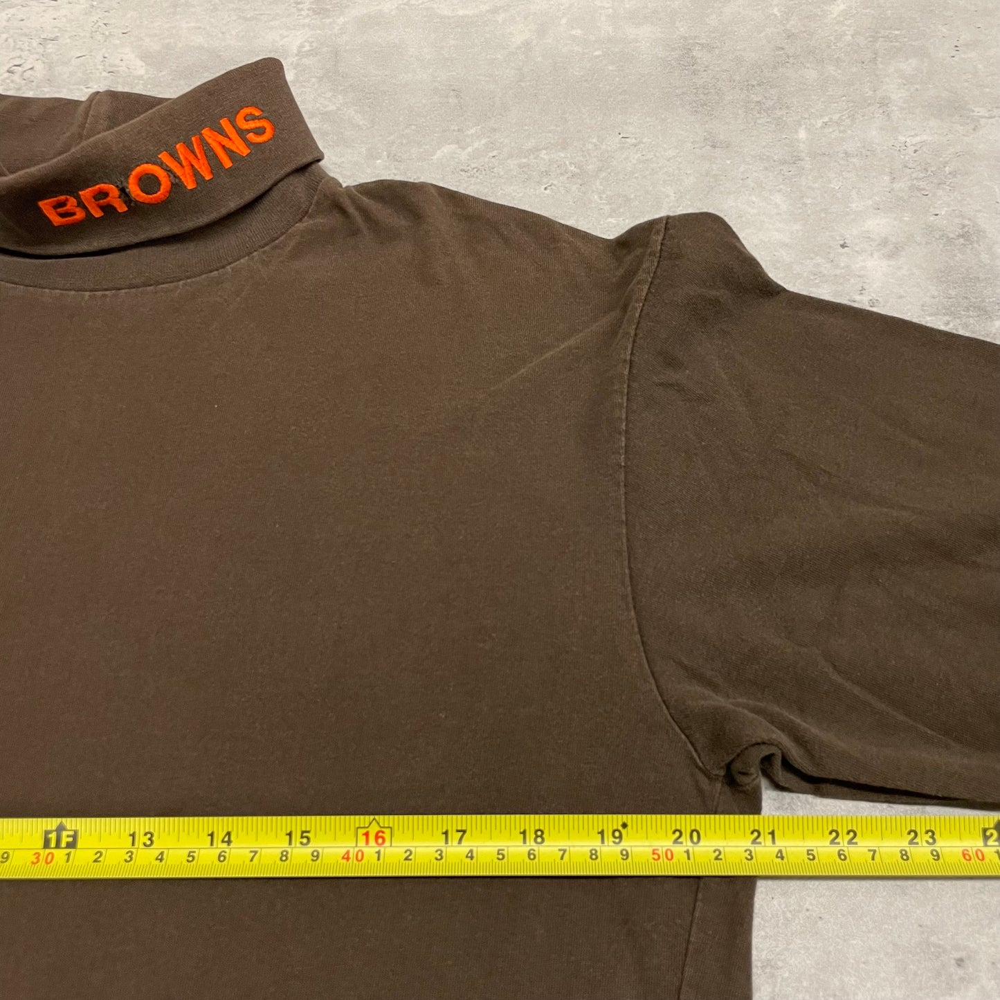 90s Cleveland Browns Mock Neck Size M