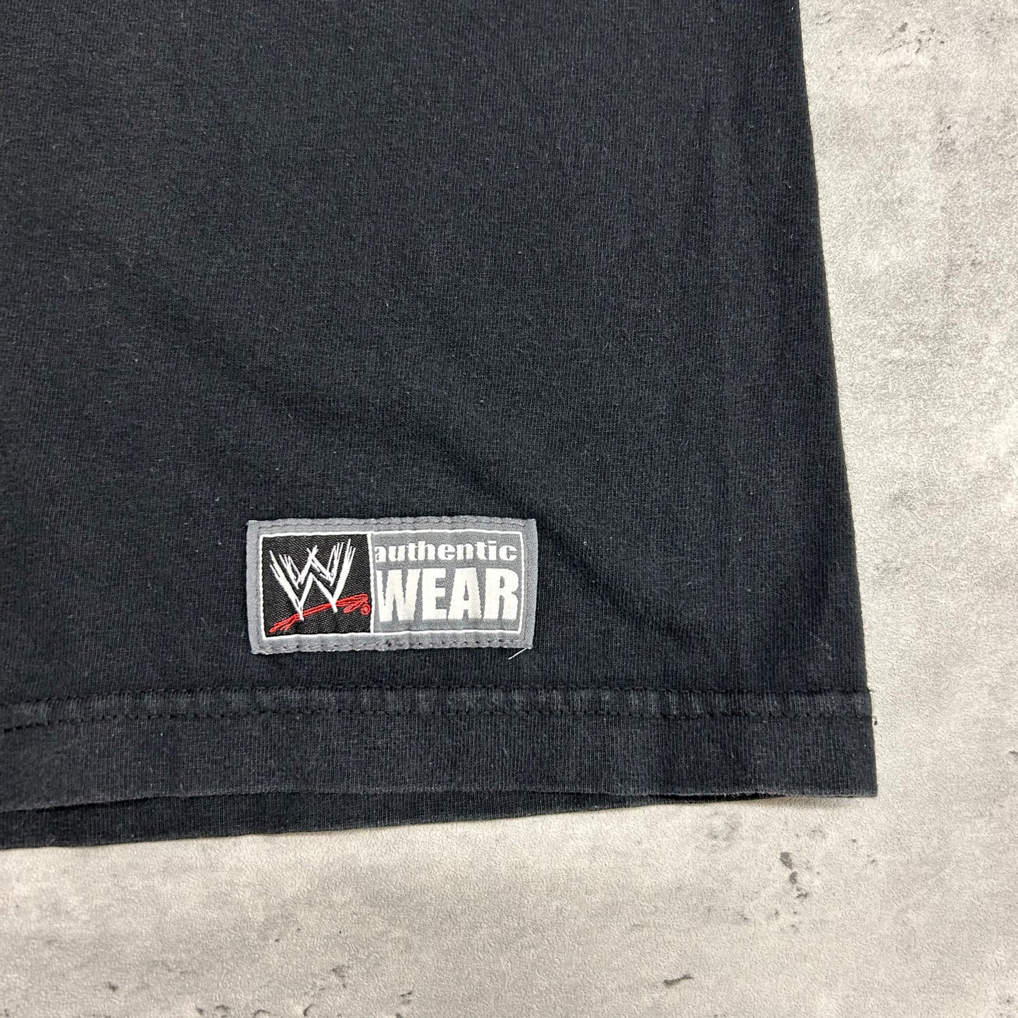 2003 Bret "The Hitman" Hart T-Shirt size L