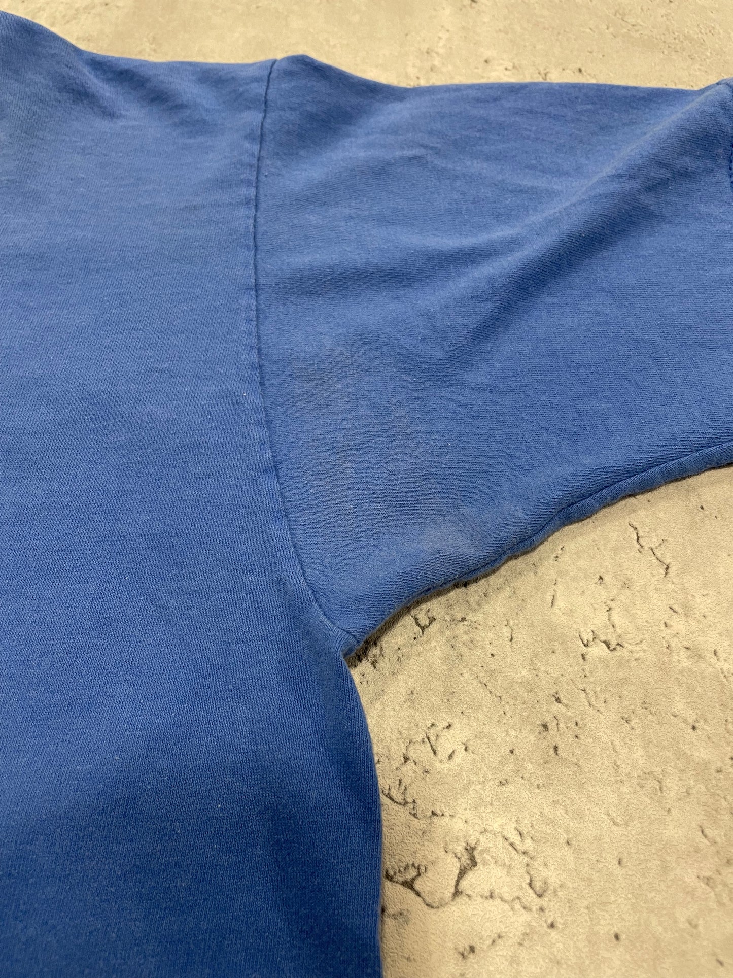 00’s Looney Toons Taz Baseball Tshirt